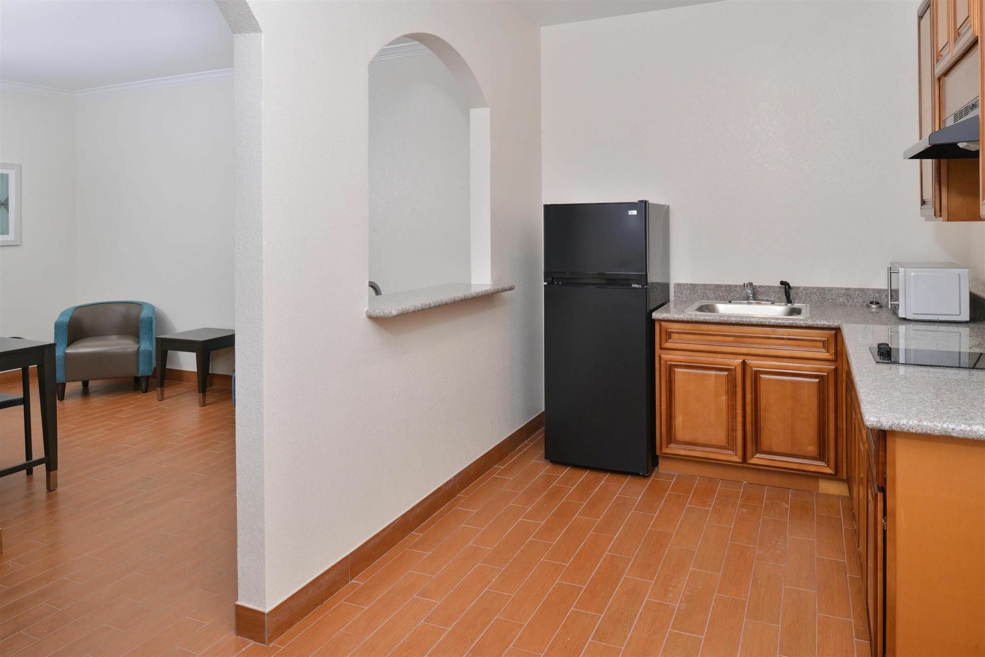 Regency Inn & Suites- Nw Houston Jersey Village Ngoại thất bức ảnh
