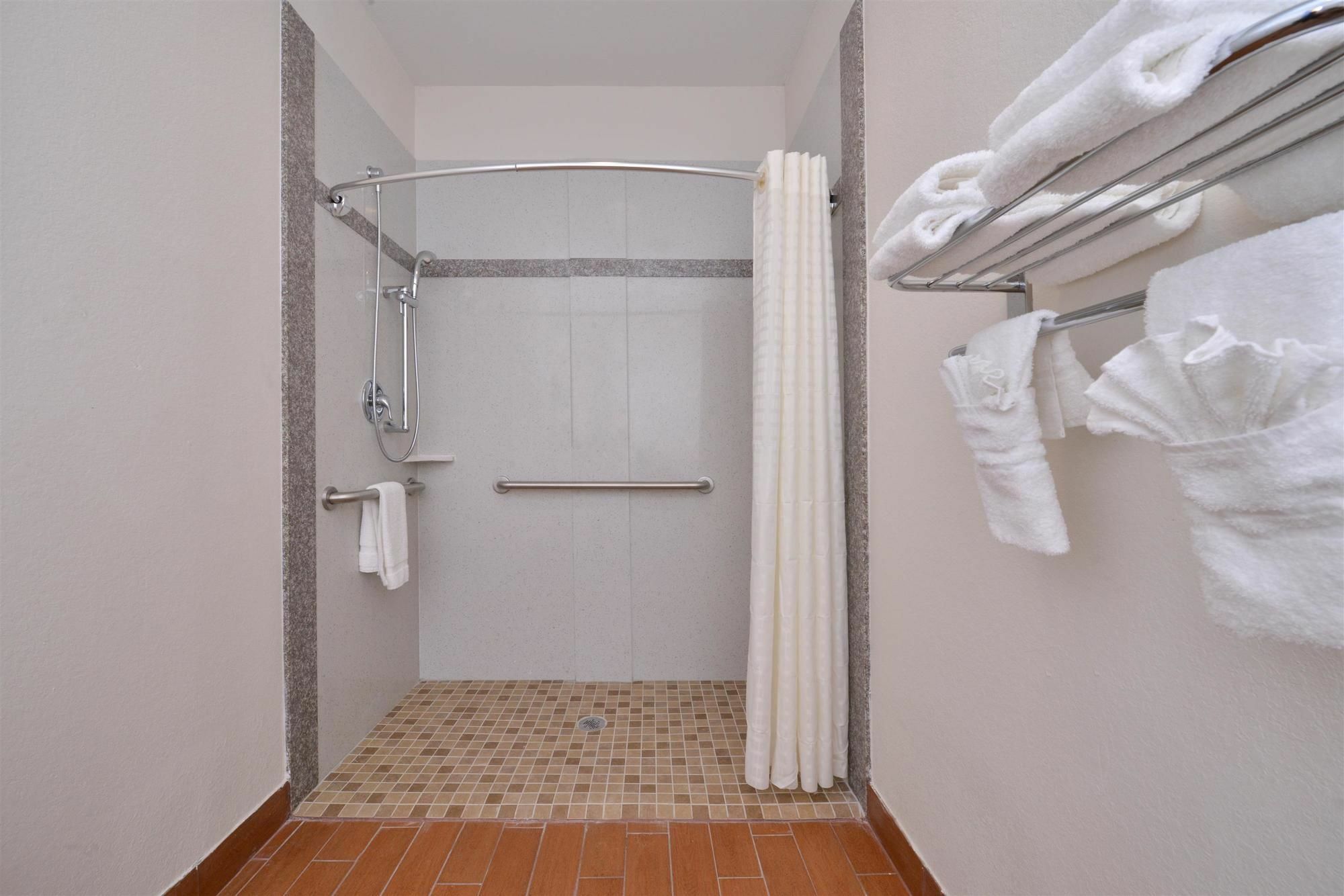 Regency Inn & Suites- Nw Houston Jersey Village Ngoại thất bức ảnh